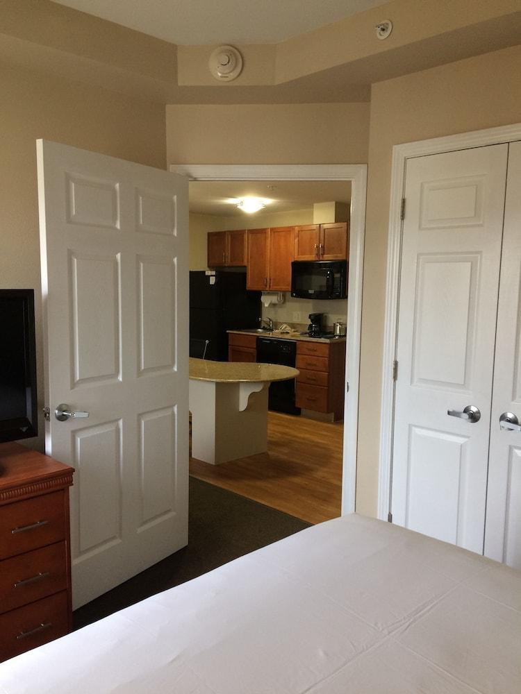 Candlewood Suites Jacksonville By Ihg المظهر الخارجي الصورة