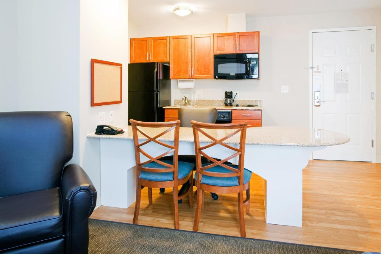 Candlewood Suites Jacksonville By Ihg المظهر الخارجي الصورة